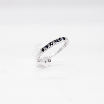 Verlobungsring Weißgold 585 mit Brillant und Blausaphir 0,05 CT Wesselton Pique