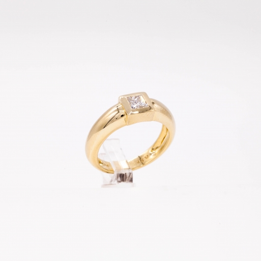 Damenring Gelbgold 585 Massiv mit Diamant im Princess Schliff 0,50 CT Wesselton Pique Damenring Gelbgold 585 Massiv mit Diamant im Princess Schliff 0,50 CT Wesselton Pique