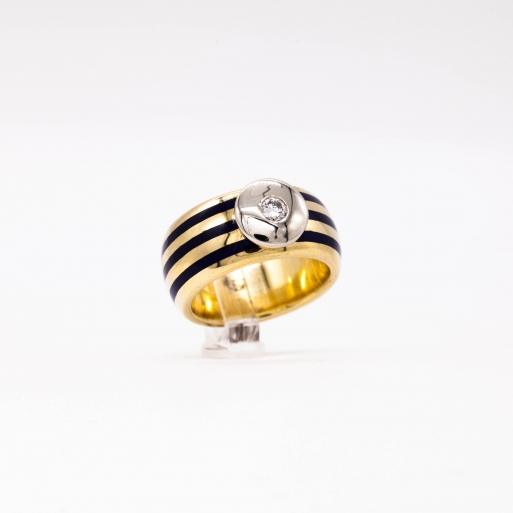 Damenring Gelbgold 750 Massiv mit Brillant 0,15 CT Wesselton SI Damenring Gelbgold 750 Massiv mit Brillant 0,15 CT Wesselton SI
