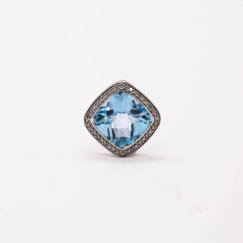 Anhänger Weißgold 585 mit Brillant und Topas 0,2 CT Wesselton SI